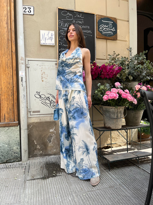 Completo top e pantalone azzurro