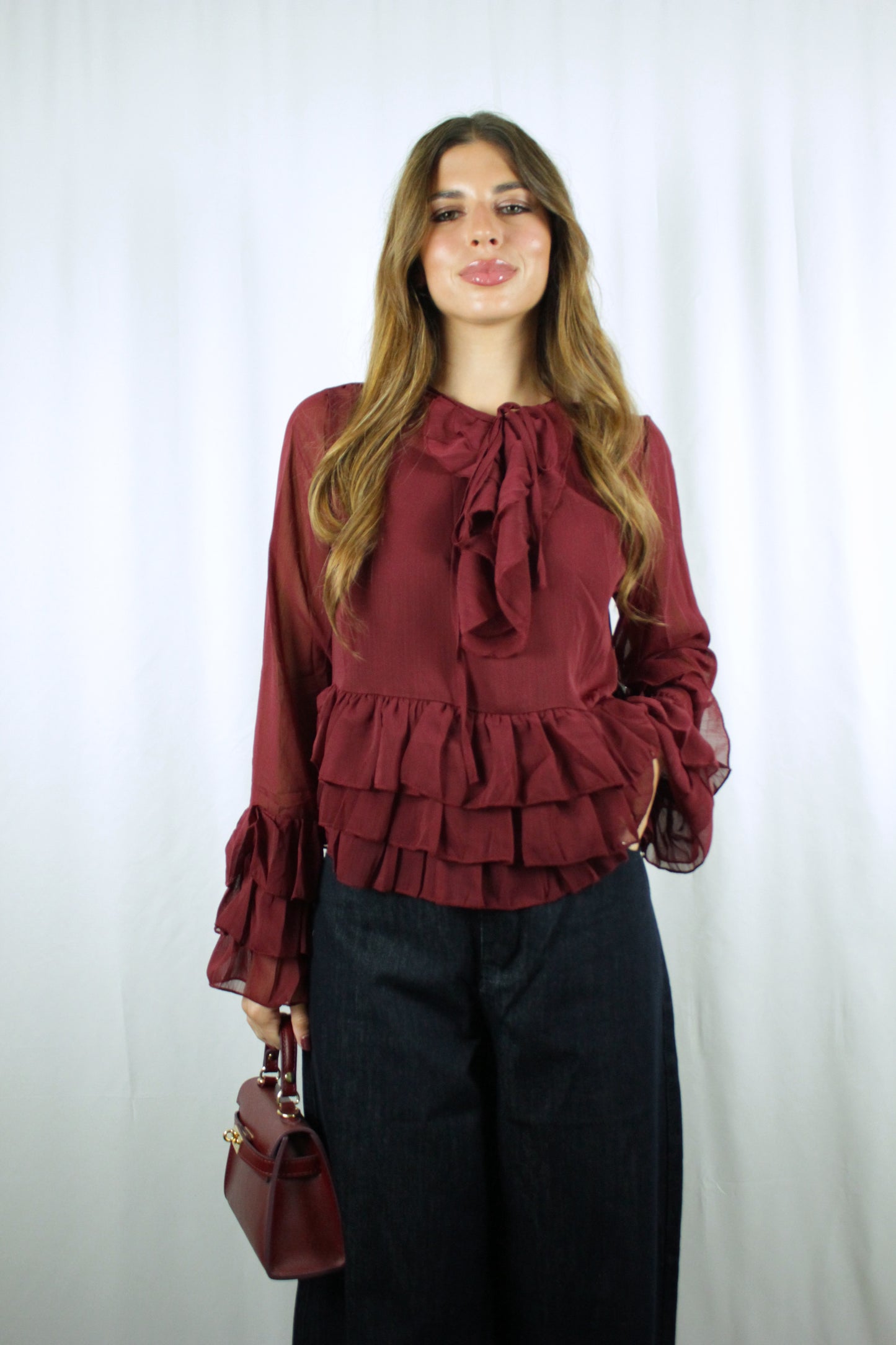 Camicetta elegante con volant