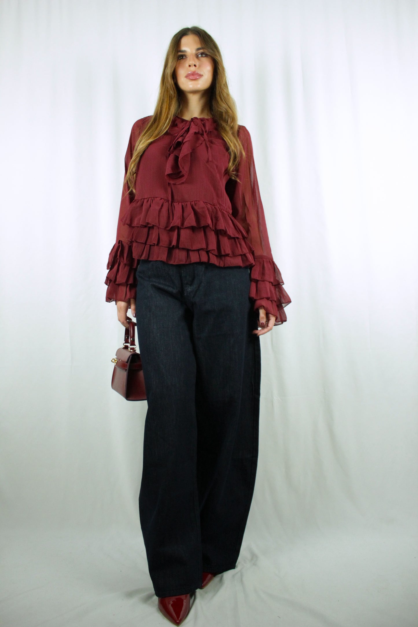 Camicetta elegante con volant