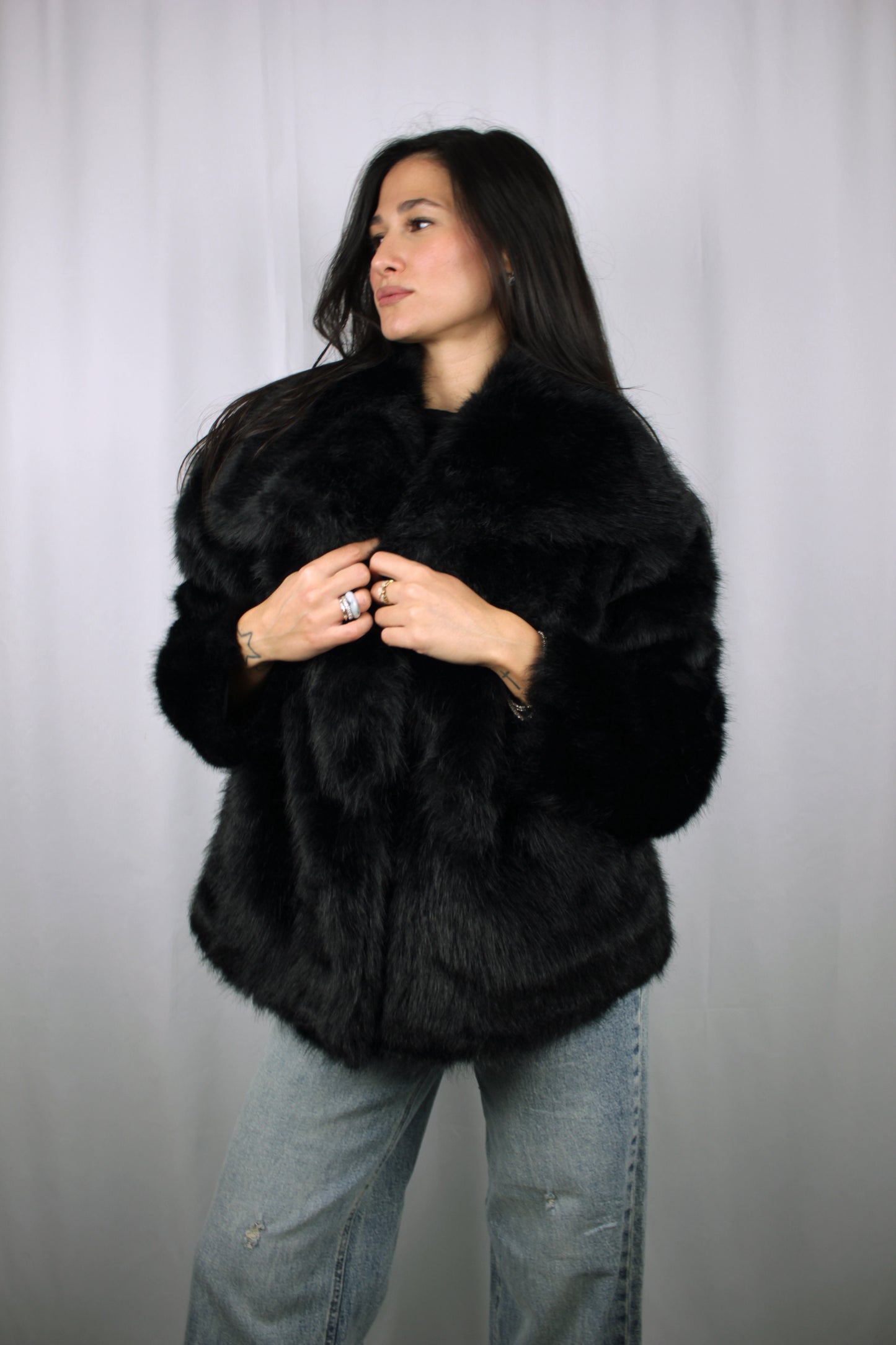 Giacca corta ecopelliccia Nera